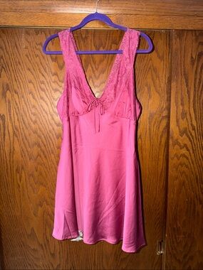 Francesca's Collections Hot Pink Lace-Trim Chemise
